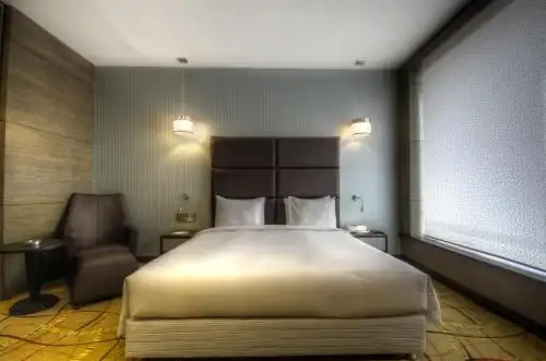 The Claridale Ballygunge - 16