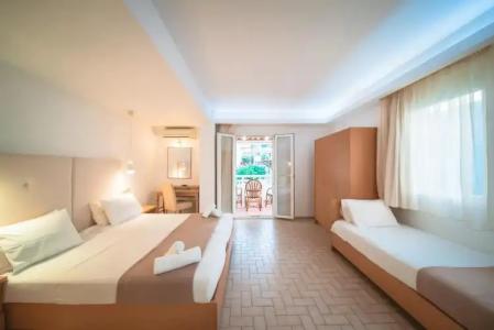 Soleil Apartments  Studios - 18