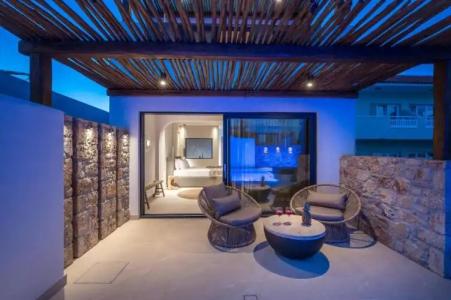 Soleil Apartments  Studios - 70