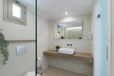 Soleil Apartments  Studios - 27