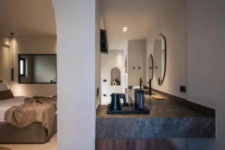 Soleil Apartments  Studios - 68