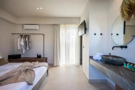 Soleil Apartments  Studios - 25