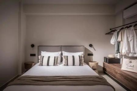 Soleil Apartments  Studios - 19