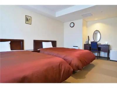 Chitose Station - 40