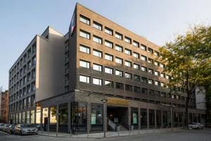 Stadthotel am Römerturm, Koln