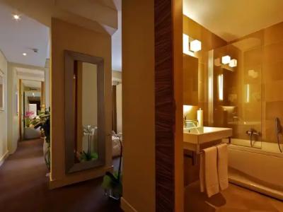 Mercure Roma Centro St. John - 73