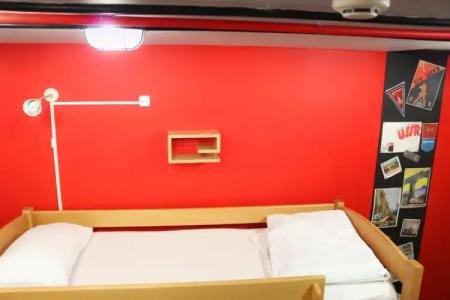 Envoy Hostel  Tours - 30