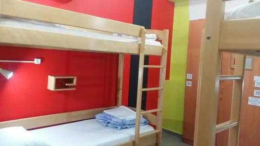 Envoy Hostel  Tours - 35