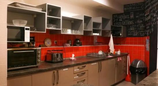 Envoy Hostel  Tours - 21