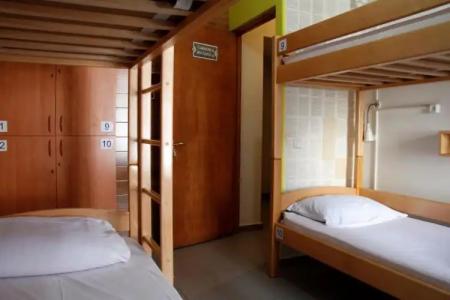 Envoy Hostel  Tours - 27