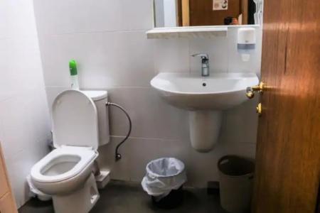 Envoy Hostel  Tours - 38