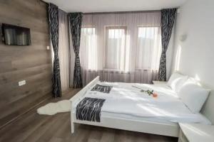 Sinjirite Complex Hotel