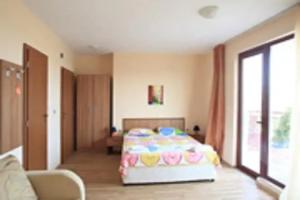 Family Hotel Astra, Chernomorets