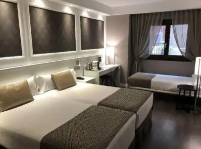 Catalonia Magdalenes - 40