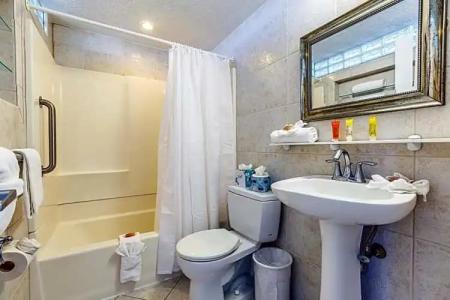 The Crusader Oceanfront Family Resort - 41