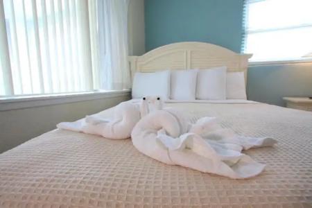 The Crusader Oceanfront Family Resort - 85