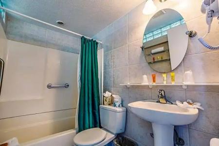 The Crusader Oceanfront Family Resort - 105