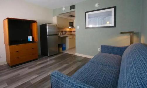 The Crusader Oceanfront Family Resort - 90