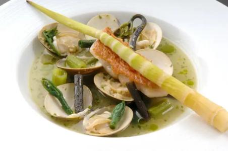 Lakeside Villa Suimeikaku - 8