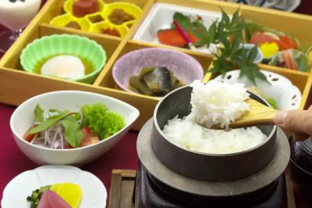 Lakeside Villa Suimeikaku - 1