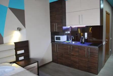 White Sail Apartments - 3
