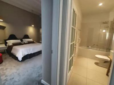 XII Century Heritage - 44