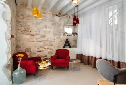 XII Century Heritage - 47