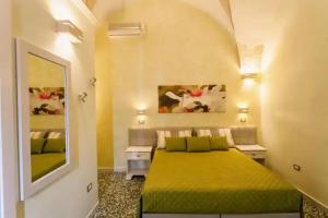 Le Radici, Uggiano la Chiesa