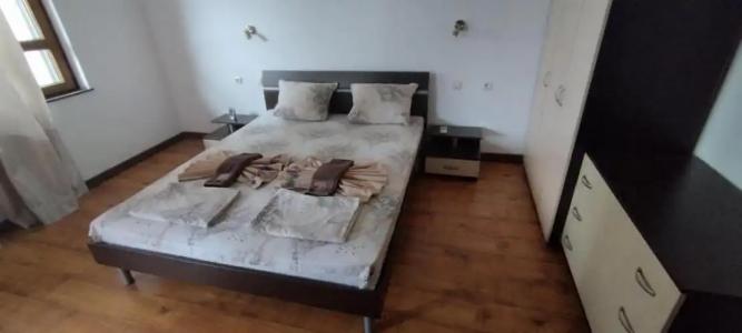 Pearl Apartments - 85