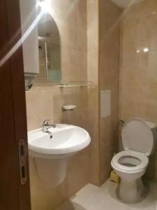 Pearl Apartments - 8