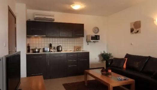 Pearl Apartments - 18