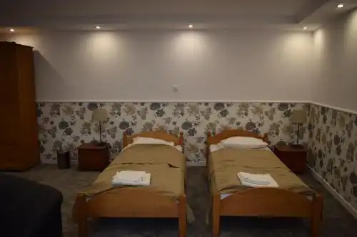 Cremova Aparthotel - 41