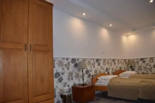 Cremova Aparthotel - 35