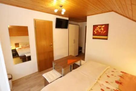Accommodation Resman - 50