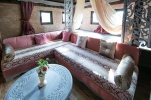 Valentina Castle Mini-hotel, Ognyanovo