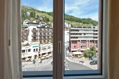 Schweizerhof St. Moritz - 39