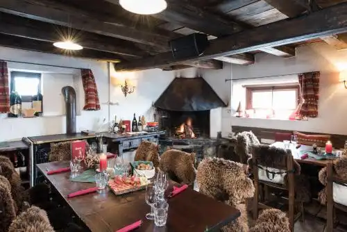 Schweizerhof St. Moritz - 32