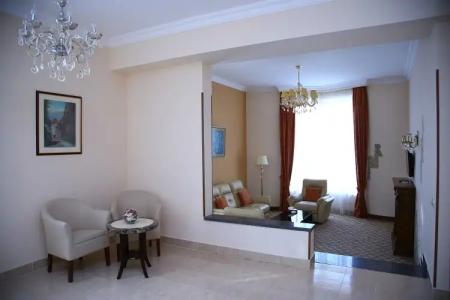 Multi Rest House - 101