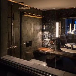 HUUS Gstaad - 9