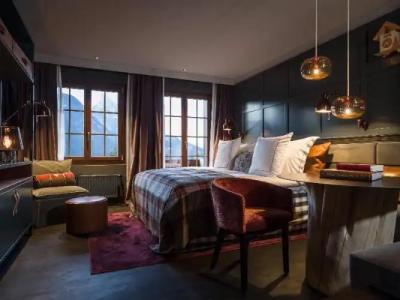 HUUS Gstaad - 54