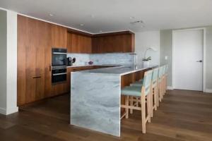 The Ritz-Carlton Residences, Waikiki Beach Hotel