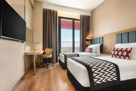 Ramada Encore by Wyndham Eskisehir - 3