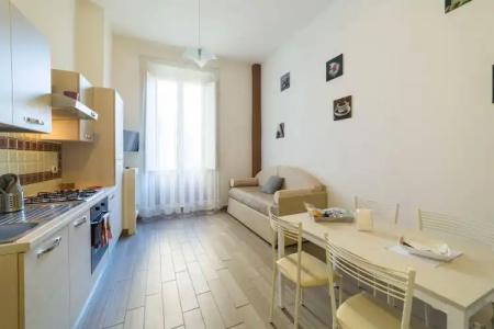 Be Italian Flat Duomo 10 - 12