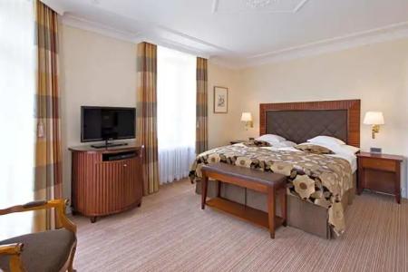 Grand Kronenhof - 112