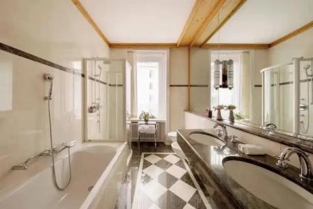 Grand Kronenhof - 104