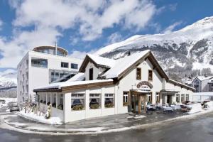 Hotel Station ST, Pontresina