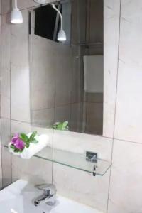 Amadeo Beach Resort - 8