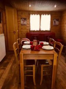 Bijoux Des Alpes Mont Blanc Village - 75