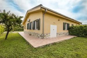 Paradise Beach, Campofelice di Roccella