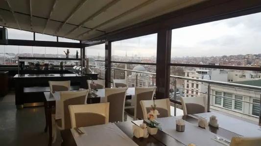 Istanbul River - 27